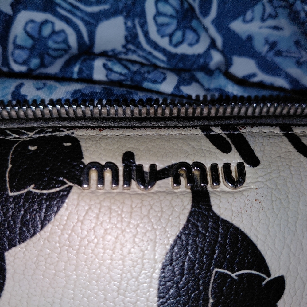 MiuMiu Wallet - Picture 4 of 9